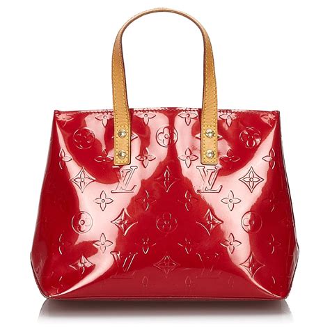 LOUIS VUITTON Vernis Reade PM Rouge.